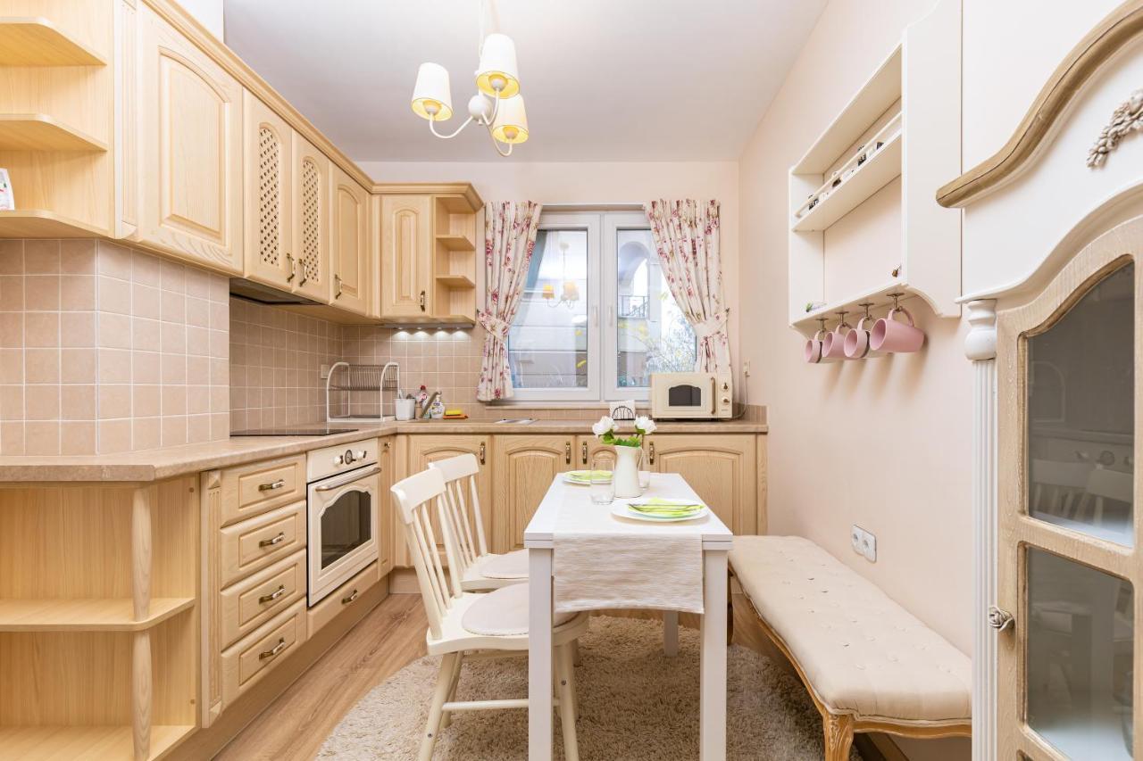 Bright & Cozy 1Bd Flat With A Terrace And Parking Lejlighed Plovdiv Eksteriør billede